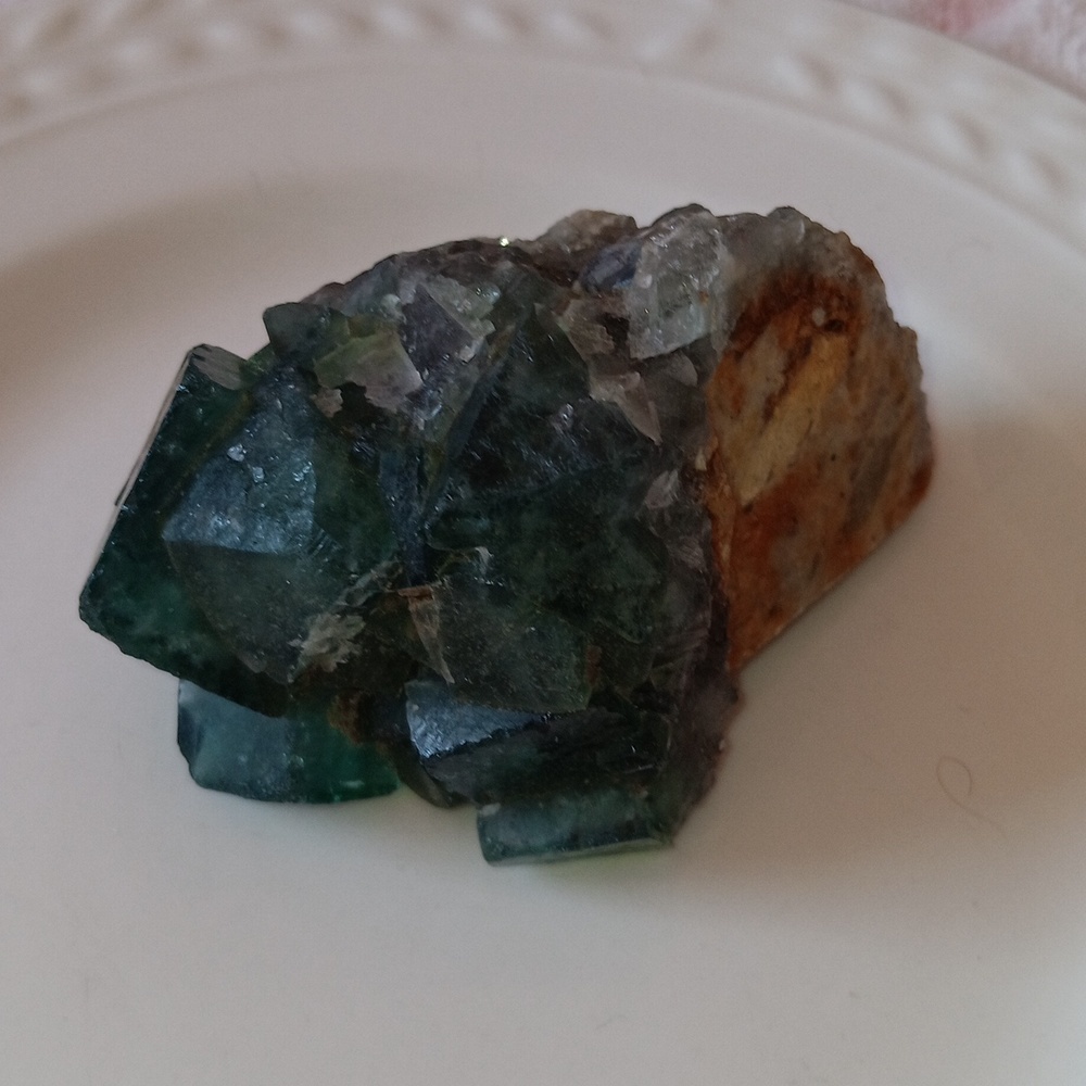 Stone Raw lepidolite with crystal - Picture 6 of 7